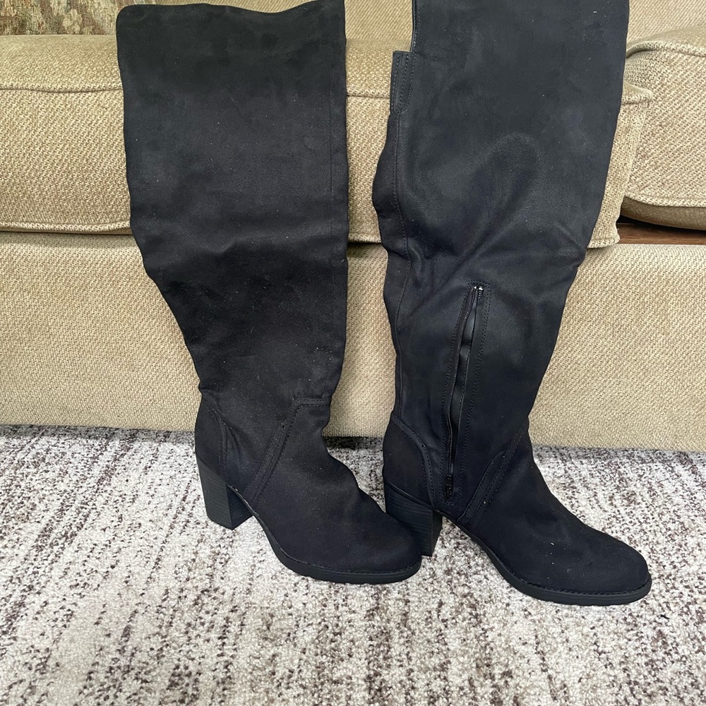 Sugar Black Over the Knee Boots with Sleek Design